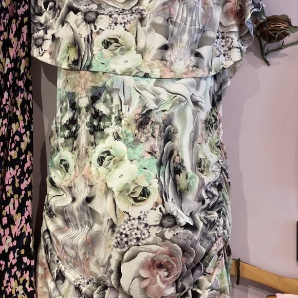 Ripe Maternity Floral Off The Shoulder Sheath Dress  Size Large (10) - Picture 3 of 4